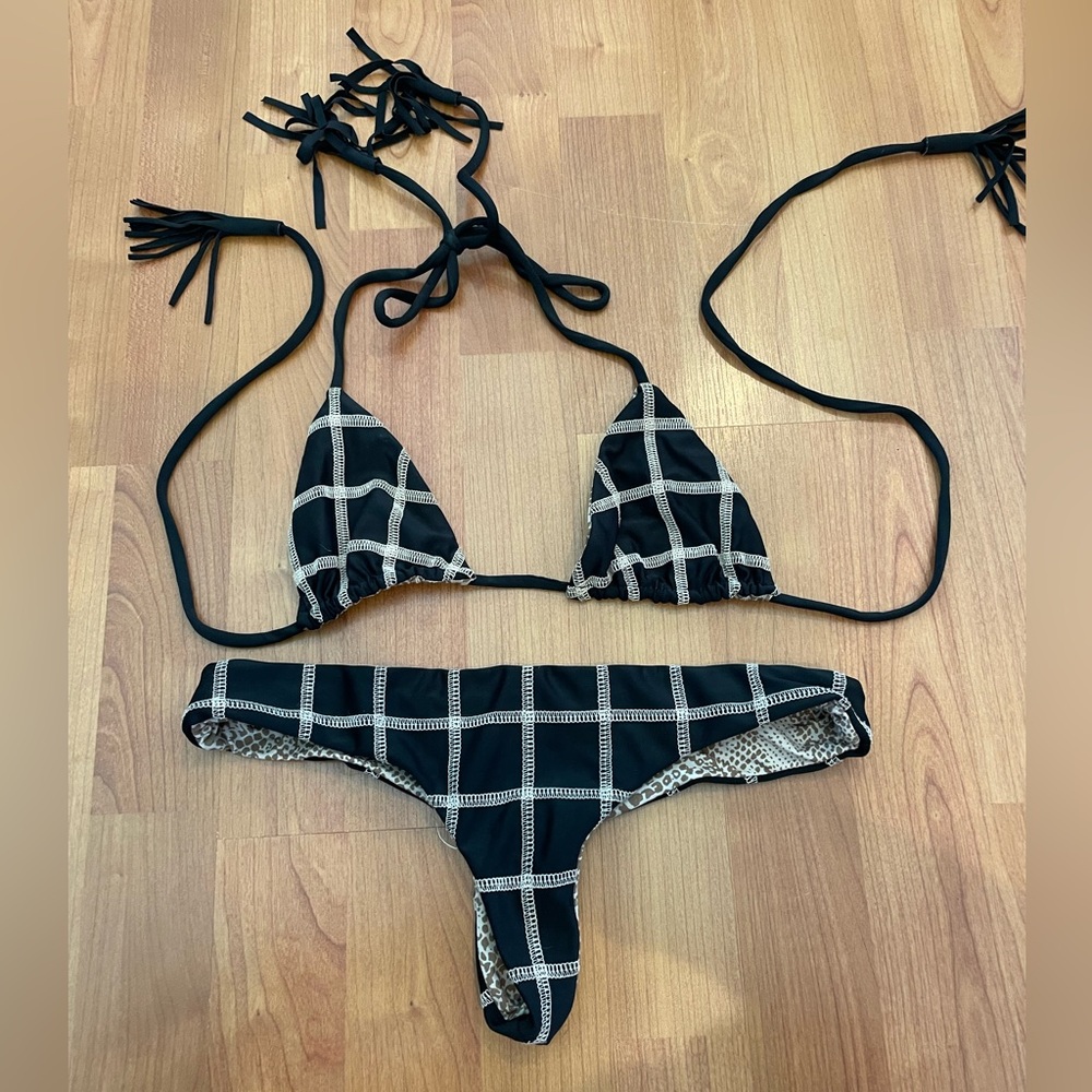 Acacia Set